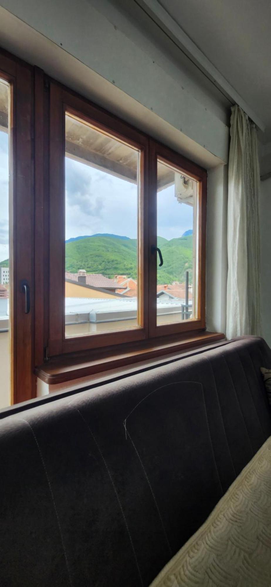 Lovely 1 Bedroom Within Walking Distance, Views Peja Kültér fotó